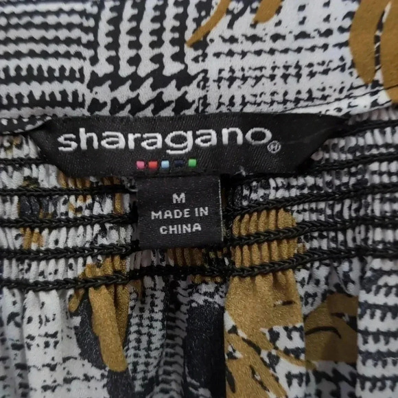 SHARAGANO Tunic Top Floral Smocked Accent Buttons - Picture 3 of 8